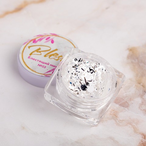 блестящий мик 3