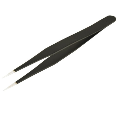 pryamoy-pincet-dlya-manikura-601x601