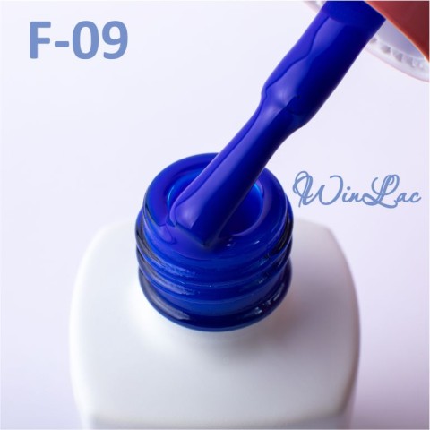 F9